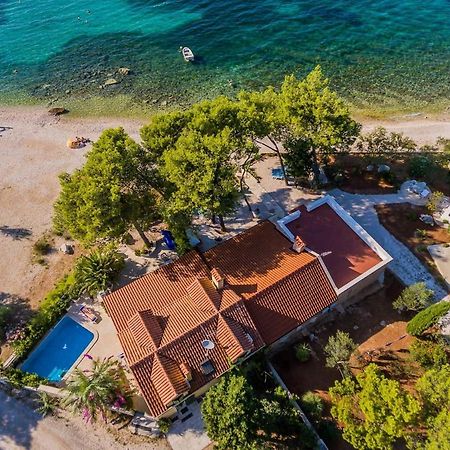 Deluxe Villa Sirena On The Beach With Pool Supetar Exteriör bild